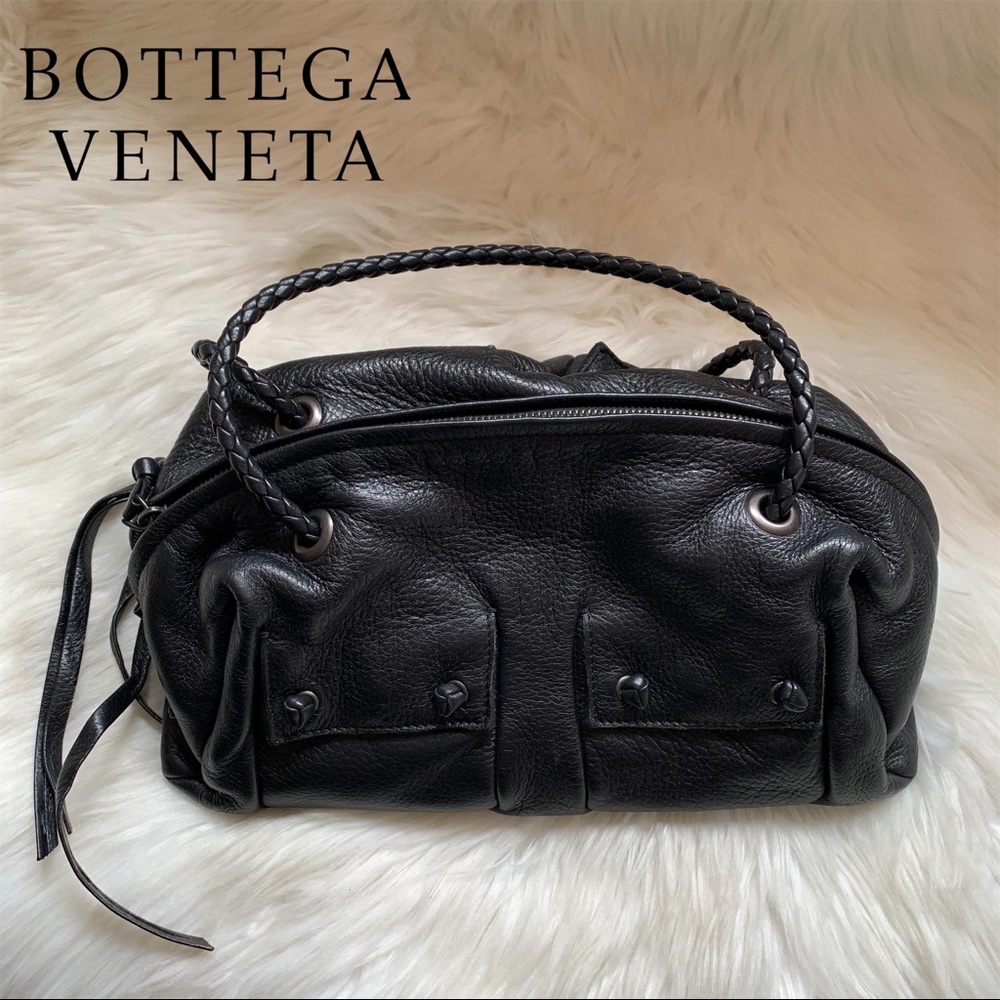 ⭕️SOLD⭕️ BOTTEGA VENETA Intrecciato Shoulder Bag - Picture 1 of 8